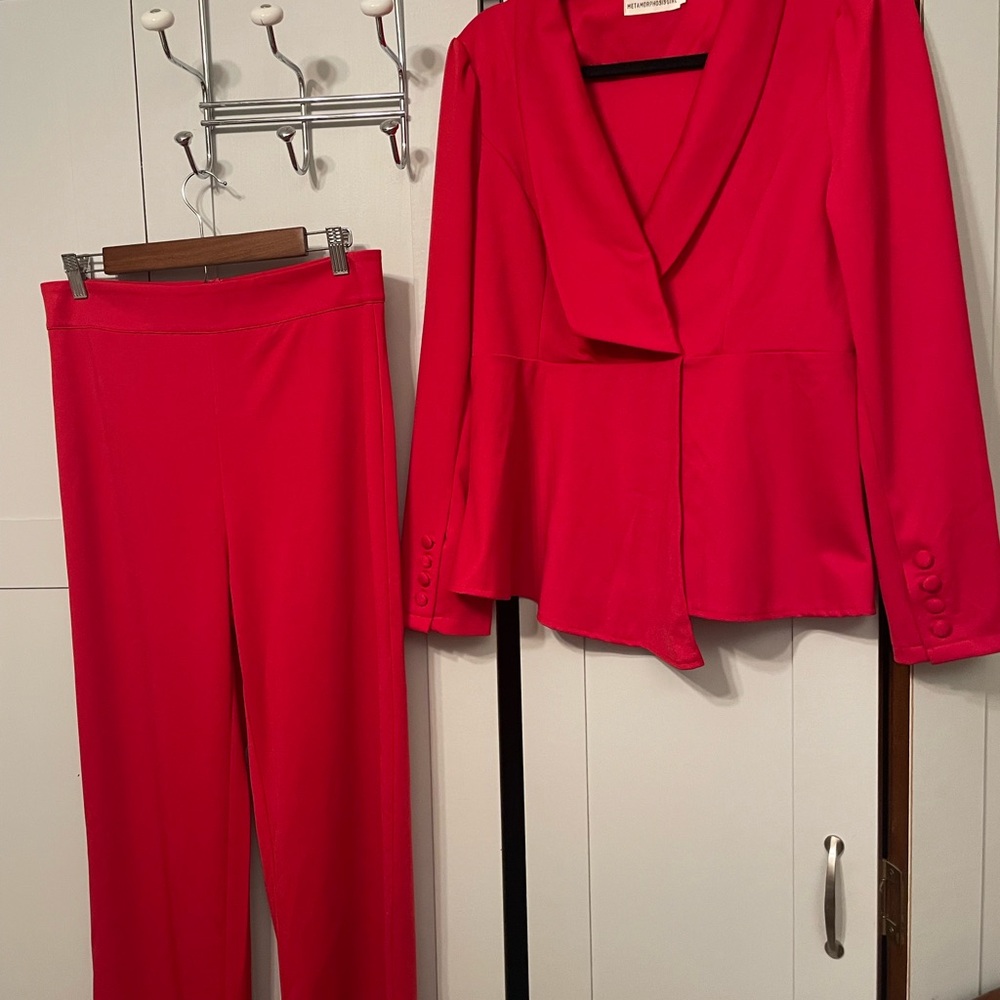 A New Day Scarlet Pantsuit - Picture 2 of 15